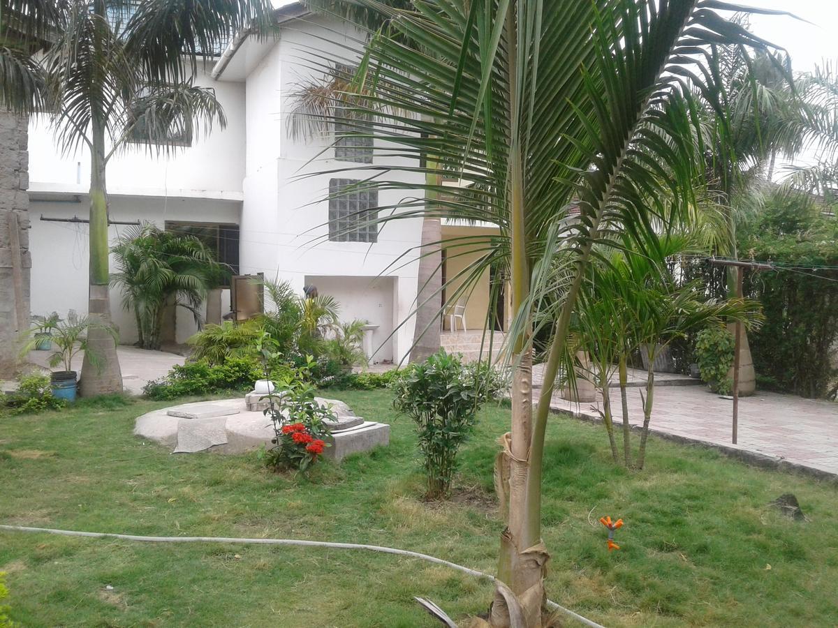 Auberge de jeunesse Jj & Je Family House à Dar es Salaam Extérieur photo